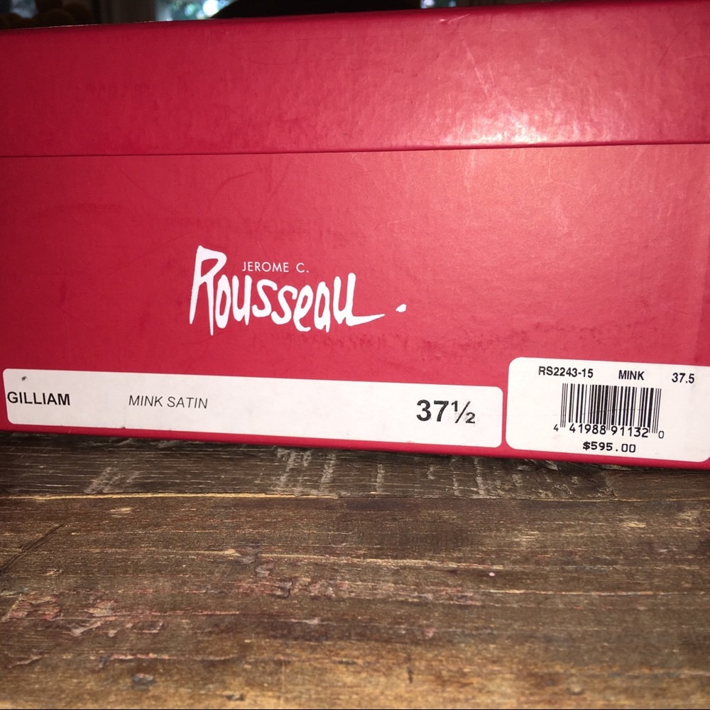 SOLD.. Rousseau Satin Gorgeous Pumps! - Picture 7 of 8